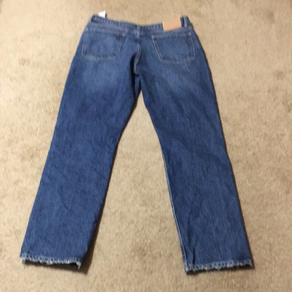 Zara Button Jeans - Picture 2 of 4